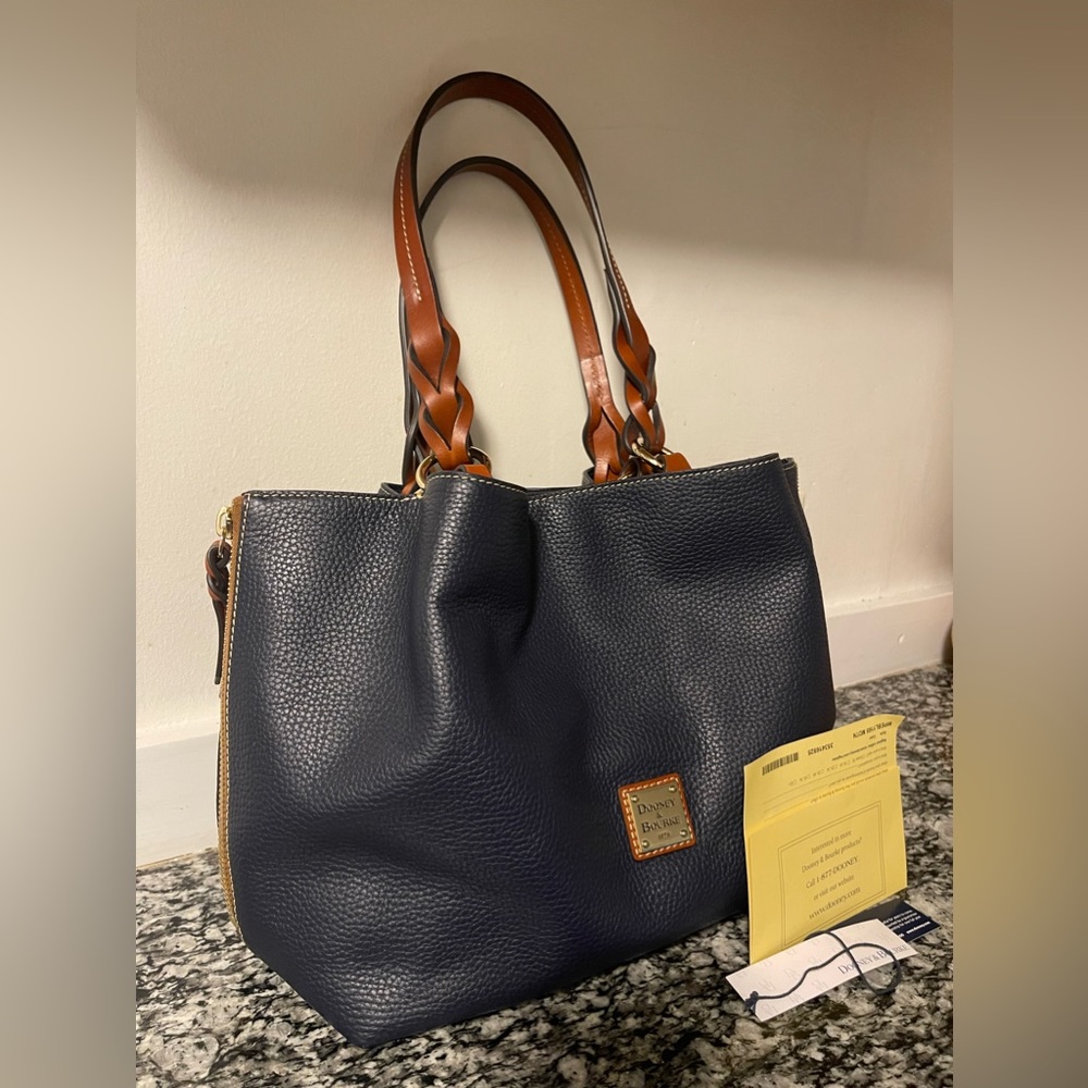 Dooney and Bourke large Barlow